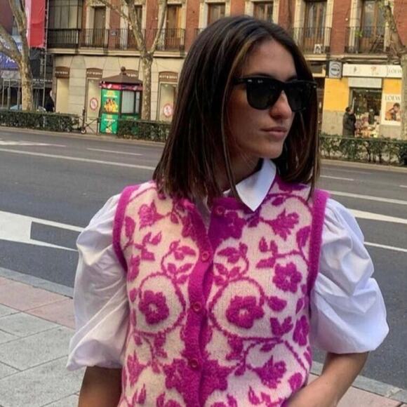 Zara Magenta Floral Knit Vest Bloggers Favorite Size Medium - Picture 8 of 8